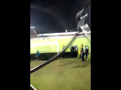 Torcida da Lusa zuando Paulo Baier no Canindé 27/07/2013