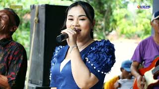 Download lagu Sruput Kopine Saksi Bisu Devi Adinda - Bunga Samudra Malahayu mp3 Download lagu Sruput Kopine Saksi Bisu Devi Adinda - Bunga Samudra Malahayu mp3