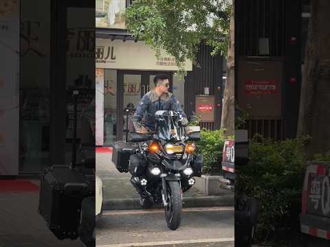 BMW R1250GS Ride the Legend, Feel the Power ⚡ #bmwgs #makelifearide #r1250gsa #motorbike #motovlog