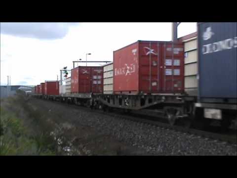 S311-8037-8030 LAST Down QUBE/POTA Horsham Containers at Laverton, 27/04/12