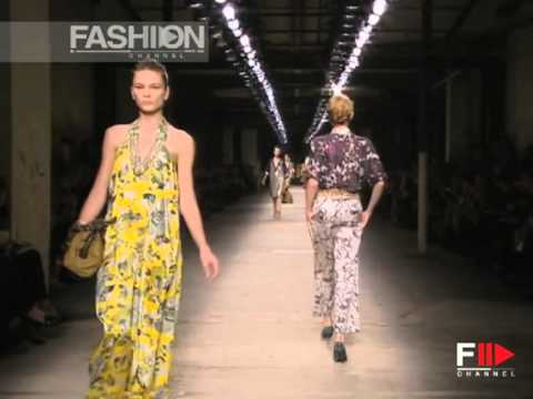 Fashion Show "Dries Van Noten" Spring Summer 2008 Pret a Porter Paris 2 of 2 by Fashion Channel