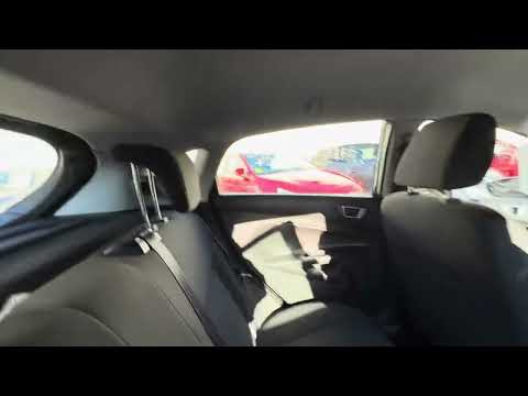 2015 Ford Fiesta 1.1, 5 Door, Hatchback,Black, - Image 2