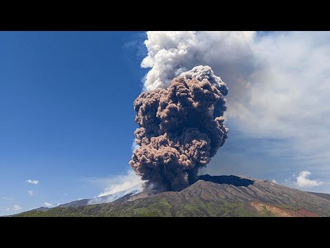 Faktencheck: Sind die Touristenvideos vom Ausbruch des Ätna echt?