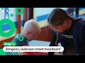 Achtstegroepers geven gymles aan kleuters