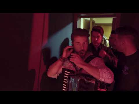 Henrique & Ruan 2018 - Abertura  [Quando eu Bebo eu Choro]  (Vídeo Oficial)