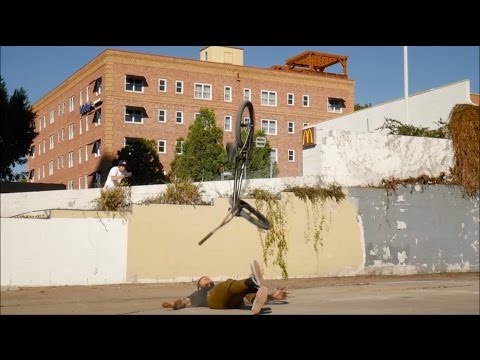 MIKE HODER IS OFF DA CHAIN!