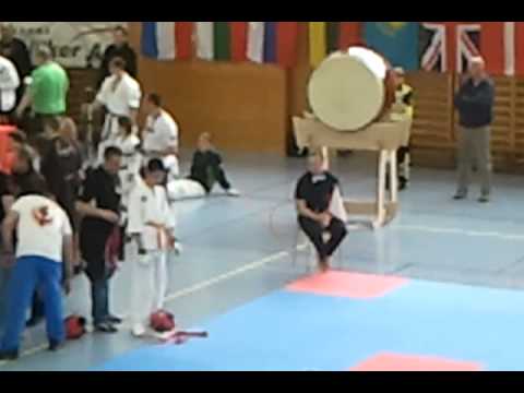 video2013-04-27-13-25-55