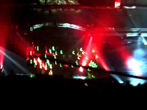 John O'Callaghan plays Full Tilt feat. Deirdre McLaughlin - Surrender