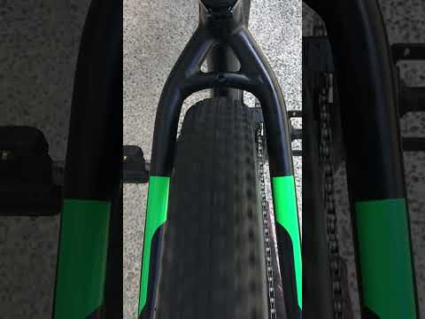 This what happens if you dont align your spokes