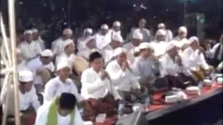 Download lagu Shollu ala Khoiril Anam  صَلُّوا عَلَى خَيْرِ الْأَنَام - Ahbabul Musthofa pra Habib Syech mp3