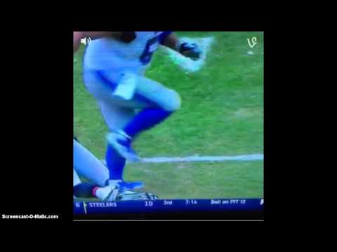 Lions Center  Dominic Raiola stomps on Bears DT Ego Ferguson's ankle Bears vs Lions (Video)