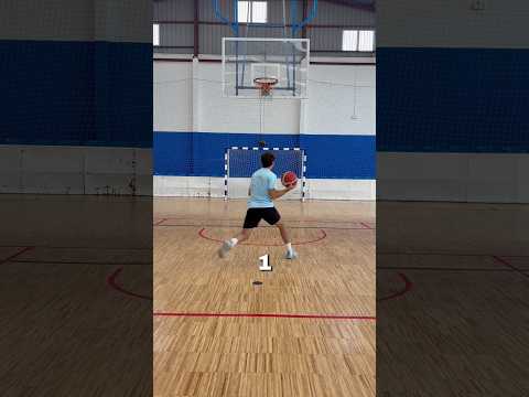¿CUÁL de las 3 jugadas es ILEGAL? #baloncesto