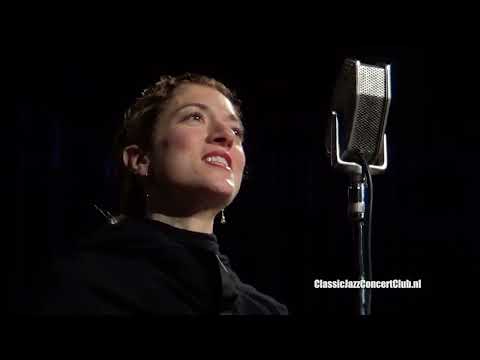 A Kiss At Midnight - Hot Gravel Eskimos