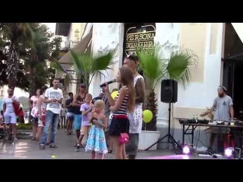 Девочка рассказала стих про Путина | Ялта, Крым 2015