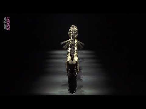 Crystal Pite - The Seasons' Canon - 06