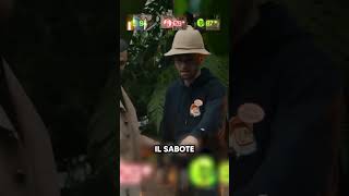 On traverse une rivière remplie de crocodiles thumbnail