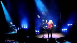 Patty-Pravo-Live-2011-Col-tempo-Michele-Papadia-Pianoforte-Direttore-Musicalevid.mp4