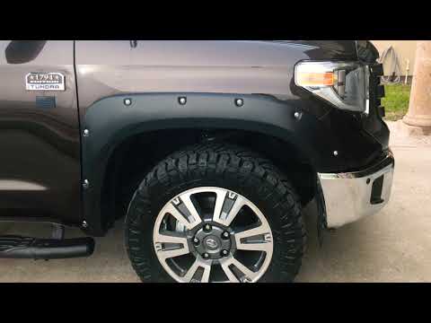 TOYOTA TUNDRA ROUGH COUNTRY FENDER FLARES
