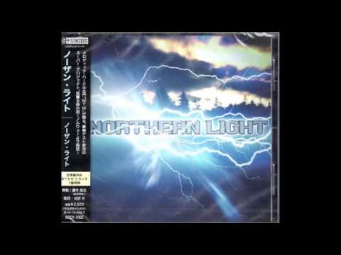 NORTHEN LIGHT HIGH ABOVE THE SKY