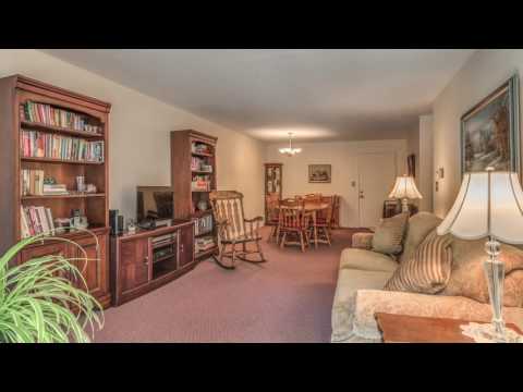 7 Greenbriar Drive, Unit 306, North Reading MA   Kristin Gennetti   Tel 781 704 7040