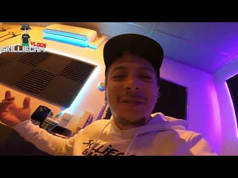 STUDIOSESSIE WIE ZIJN ZE DAN?! :: SKILLIECAM VLOGS