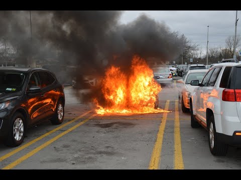 U-Crest FD Vehicle fire - 3865 Union rd