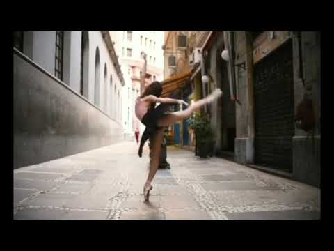 The most flexible ballerina in the world😱😱😱