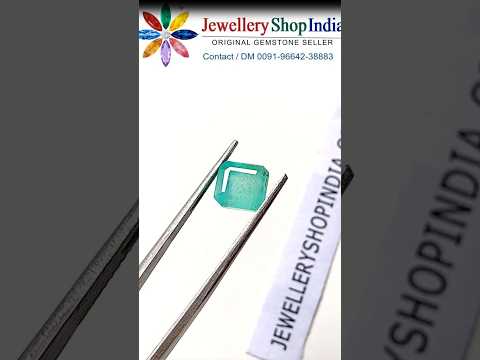 Product video thumbnail