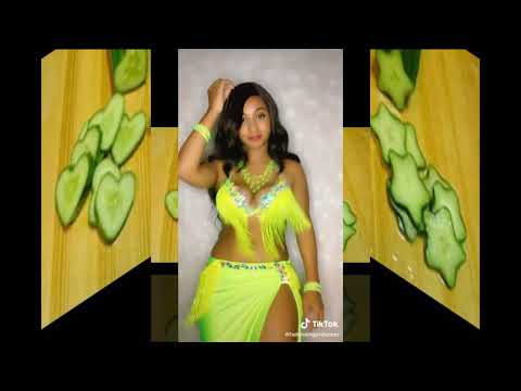 На краставицата Крастевичаря УБИИСТВЕеН КЮЧЕК ЛЯТО 2022 7М view