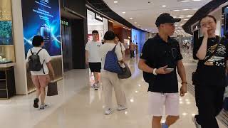 Sunday walk in the Central and IFC