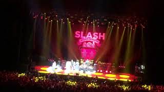 Slash feat Myles Kennedy and the conspirators. Slow grind. Toulouse 10/03/19