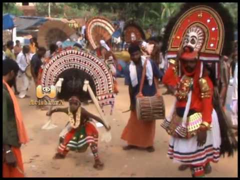 Poothan and Thira Perfromance