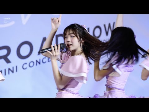 [Focus Cam 4K60p] 221210 Monet BNK48  - Hoshizora wo Kimi ni @ Roadshow - Fashion Island