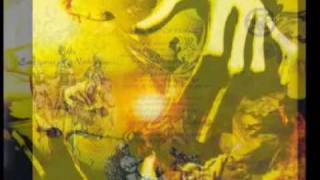 Amorphous Androgynous - High And Dry