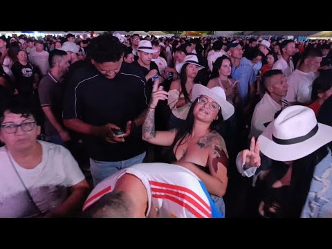 ¡ASÍ SE CELEBRA EN PIEDECUESTA! 🎉🔥 Impresionante Show de Luces y pólvora 