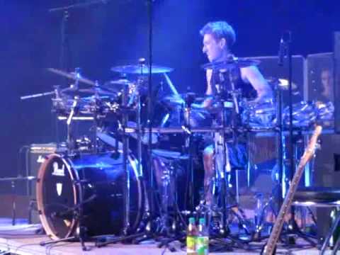 Artilects - "Key vs. Drum battle und Demons Dance" (live mit Orchester)
