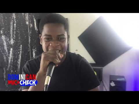 Dominican Mic Check 🇩🇴 #6 - Nohel - Freestyle - El Rapeo Viene con el Color