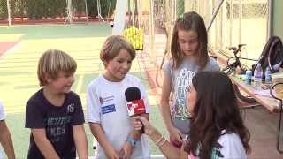 preview picture of video 'Reportaje Escuela de Tenis Almansa curso 2013-2014'