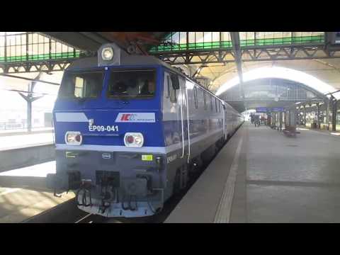 EP09-041 (EU: 150 008-7), jako iC 8310 "MATEJKO" (SZCZ.GŁ.-PRZEM.GŁ.) - start z WR.GŁ.