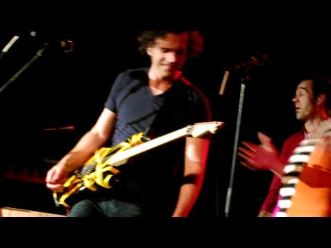 Dweezil Zappa Plays Zappa | Eddie Van Halen speech | Eruption | Raleigh 2012