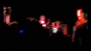 behind crimson eyes live- destroy music 2007