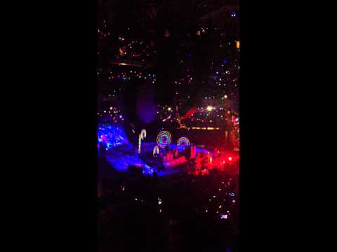 Coldplay Dallas : (Hurts Like Heaven) 6/22