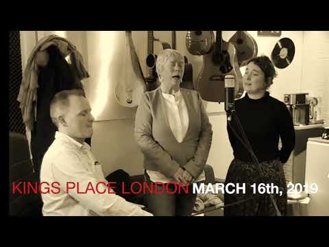 Mary McPartlan, Lisa Knapp and Gerry Diver in rehearsals for 'The Legend Of Margaret Barry'