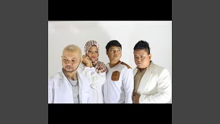 Akur (feat. 2KangKata &amp; Erma Maulood)