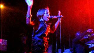 Estelle plays - More Than Friends - at Academy 2