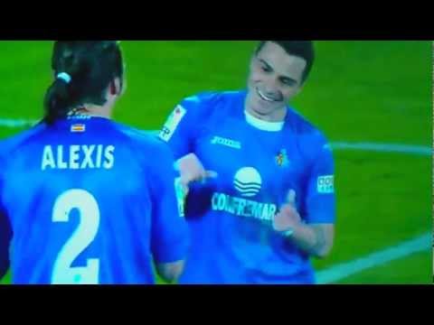 Getafe vs Zaragoza Adrián Colunga slotted home the opening goal [01_03_2013]