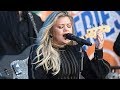 Kelly Clarkson // Walk Away LIVE on the Today Show (September 8th, 2017)