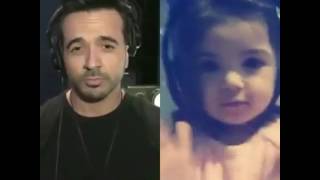 Niña de 2 añitos tratando de cantar despacito de Luis fonsi feat daddy yankee ❤️smule Melanie