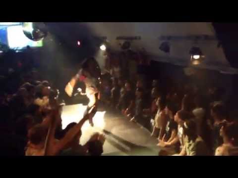 Pioneer Lasseindra Ninja demo's judge - Welcome to the jungle ball