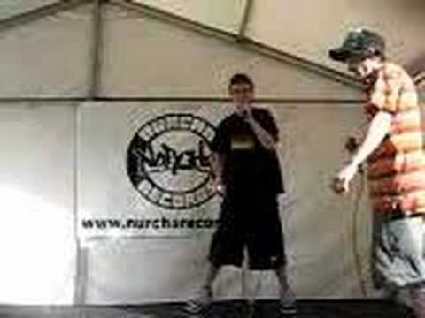 Lariken vs Chase (round 1)